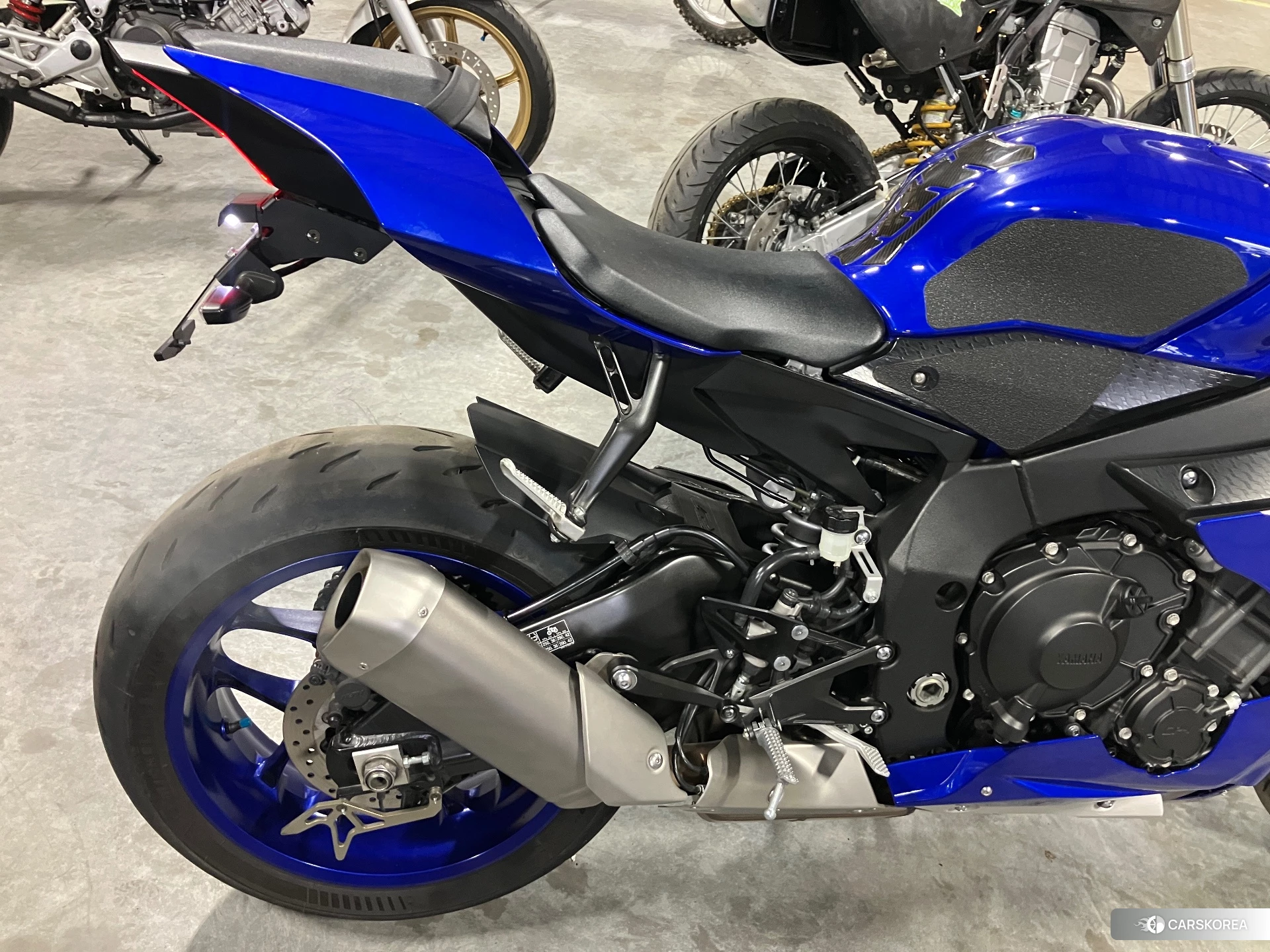 Yamaha YZF-R1 id 3946460 из Японии 6