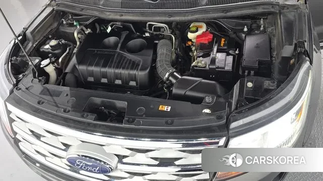 Ford Explorer id 3703818 из Кореи 16