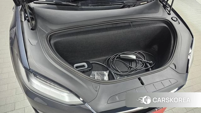 Tesla Model X id 3893502 из Кореи 16