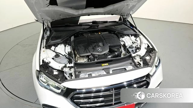 Mercedes-Benz E-Class W214 id 3909443 из Кореи 16