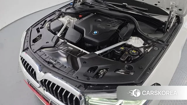 BMW 5 Series (G30) id 3175625 из Кореи 16