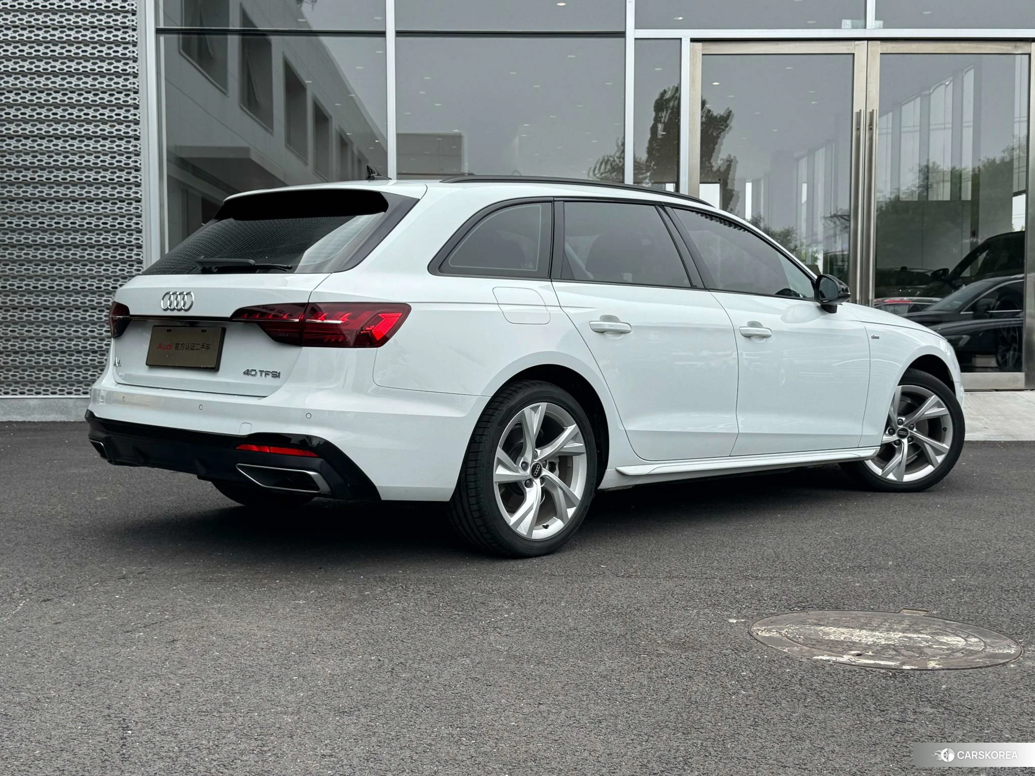 Audi A4 (import) 2022 Белый из Китая, фото 6