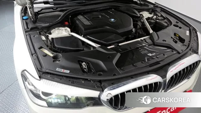 BMW 5 Series (G30) id 3356793 из Кореи 16