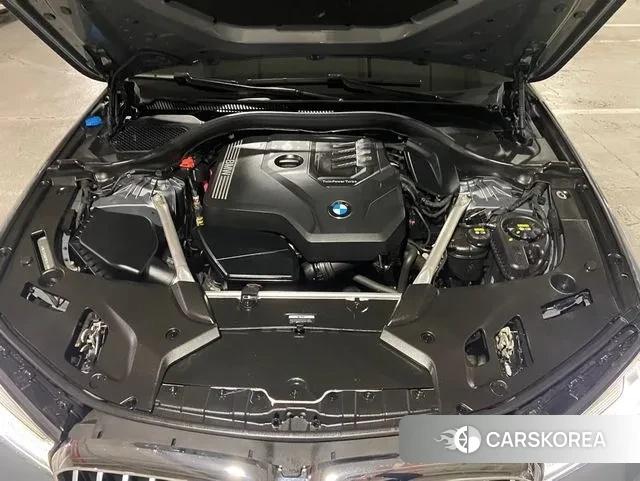 BMW 5 Series (G30) id 3707274 из Кореи 16