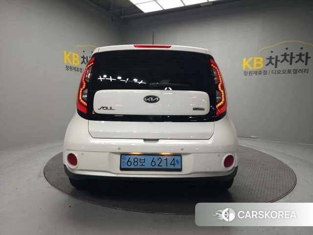 Kia Soul EV id 4485879 из Кореи 15