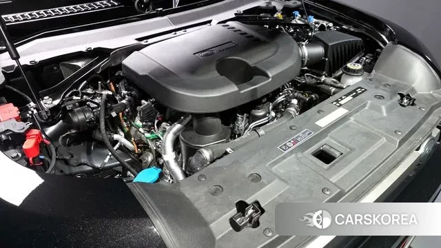 Land Rover Defender (L663) id 3080596 из Кореи 16