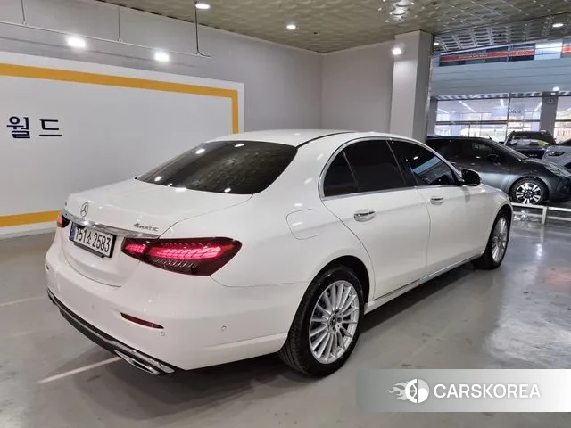 Mercedes-Benz E-Class W213 id 3701403 из Кореи 16