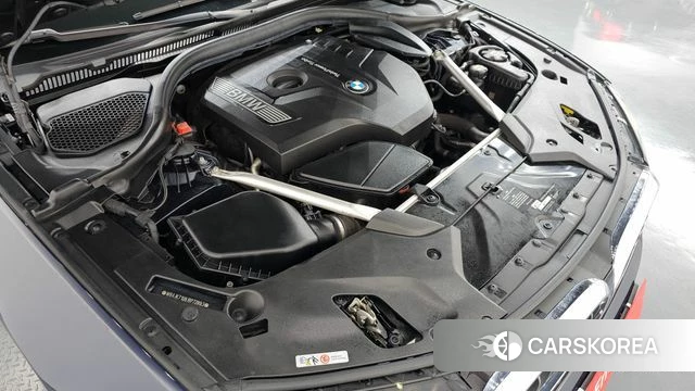 BMW 5 Series (G30) id 4633066 из Кореи 16