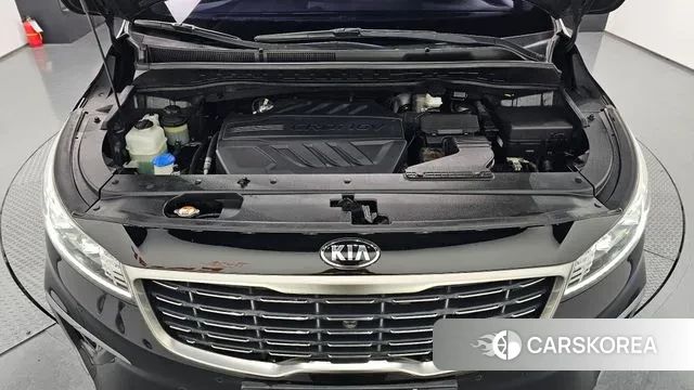 Kia The New Carnival id 3469921 из Кореи 16