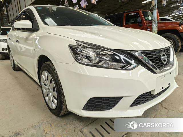 Nissan Xuan Yi 2023 Белый из Китая, фото 6