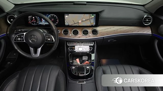 Mercedes-Benz E-Class W213 id 4232149 из Кореи 29