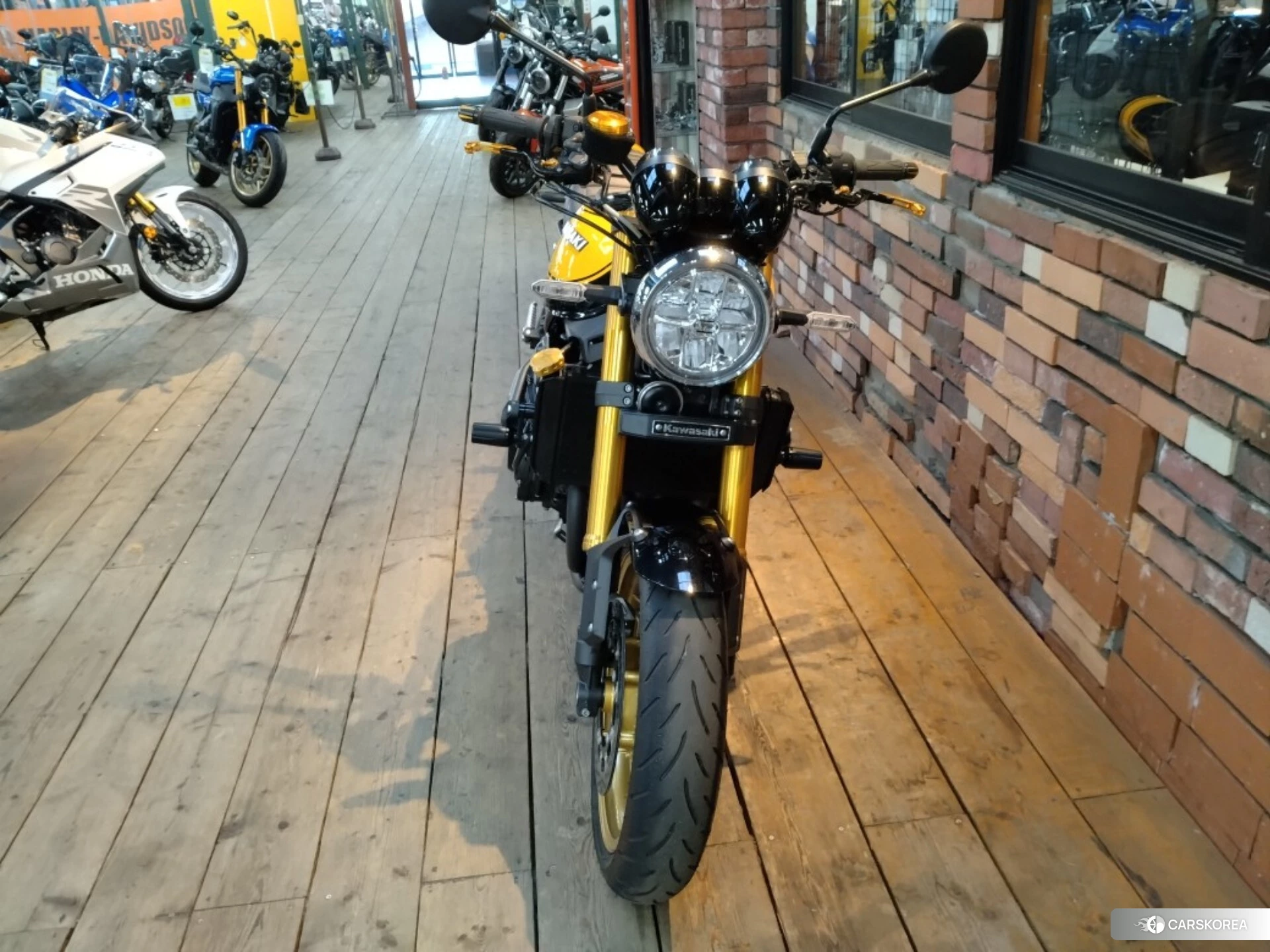 Kawasaki Z900RS SE id 4352843 из Японии 9