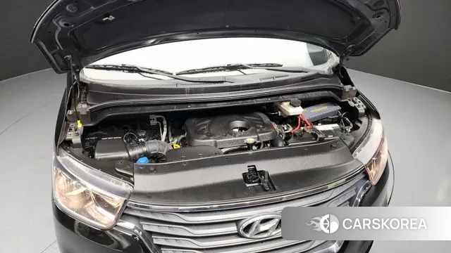 Hyundai The New Grand Starex id 3641518 из Кореи 16