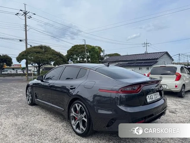 Kia Stinger id 3666622 из Кореи 16