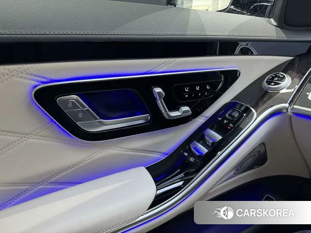 Mercedes-Benz Maybach S-class id 4297349 из Китая 12