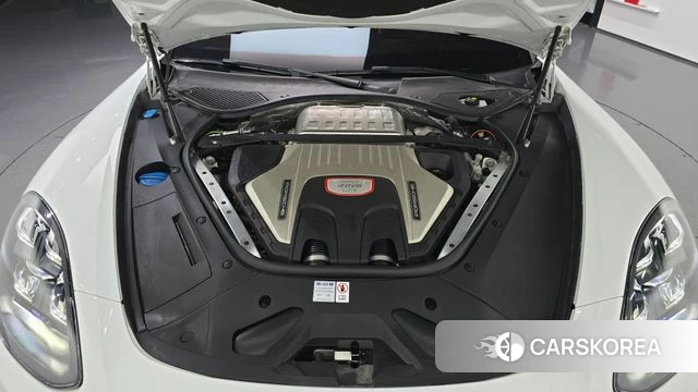Porsche Panamera (971) id 4881654 из Кореи 31