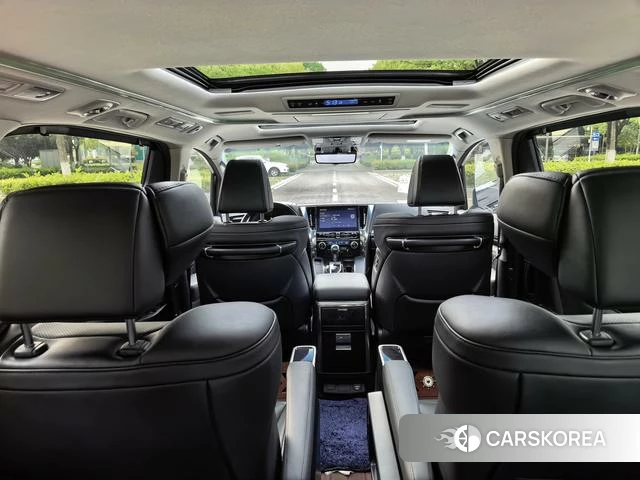 Toyota Wilfa id 4320772 из Китая 12