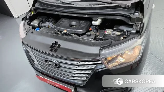 Hyundai The New Grand Starex id 3188555 из Кореи 16