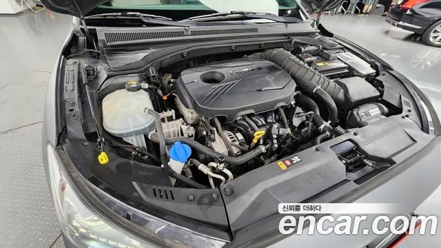 Hyundai Veloster (JS) id 2876808 из Кореи 16