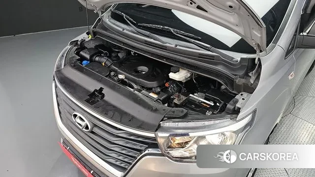 Hyundai The New Grand Starex id 2990887 из Кореи 16