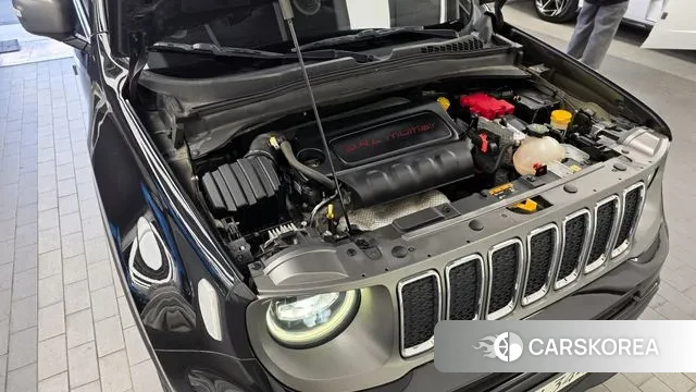 Jeep Renegade id 3428485 из Кореи 16