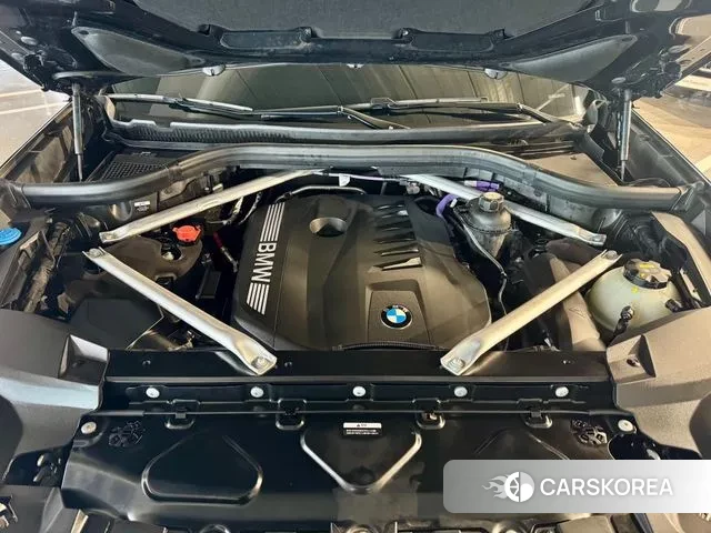 BMW X7 (G07) id 3643619 из Кореи 16