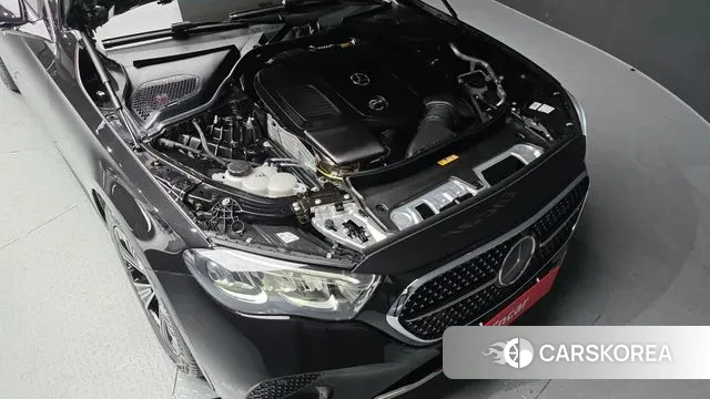 Mercedes-Benz E-Class W214 id 3750876 из Кореи 16