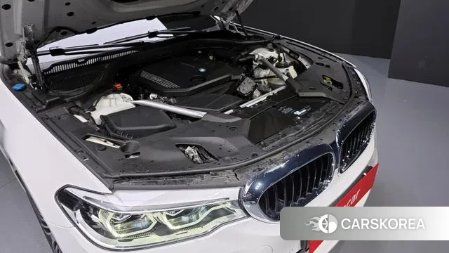 BMW 5 Series (G30) id 3439189 из Кореи 16