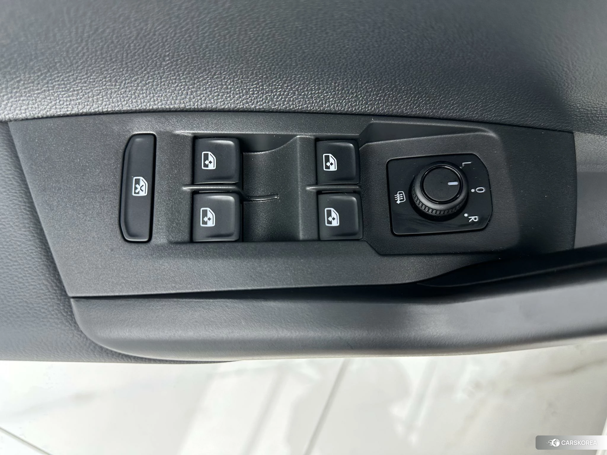 Volkswagen Polo id 4514832 из Китая 13