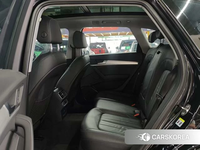 Audi Q5L id 4277020 из Китая 13