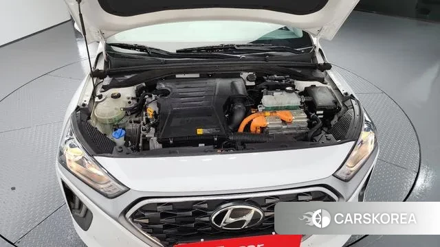 Hyundai The New Ionic Hybrid id 3396293 из Кореи 16