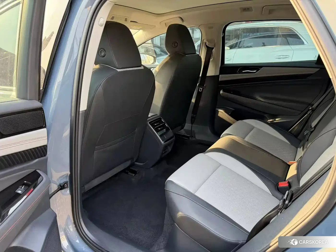 Volkswagen ID.7 VIZZION 2024 Silver/gray из Китая, фото 6