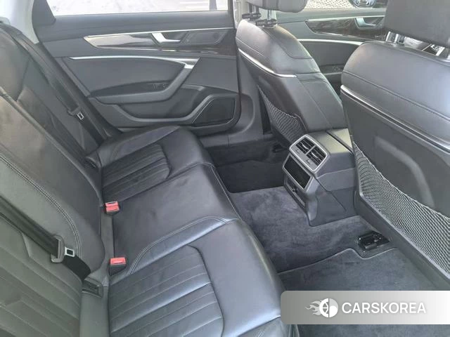 Audi A6L 2019 Черный из Китая, фото 6