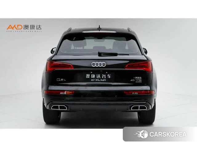 Audi Q5L 2022 Черный из Китая, фото 6