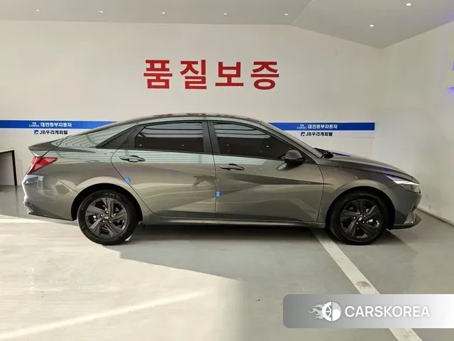 Hyundai Avante Hybrid (CN7) id 3443869 из Кореи 16