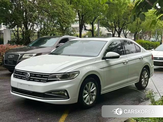 Volkswagen Bora 2022 Белый из Китая, фото 6