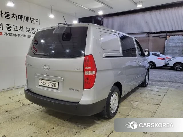 Hyundai The New Grand Starex id 3402204 из Кореи 16