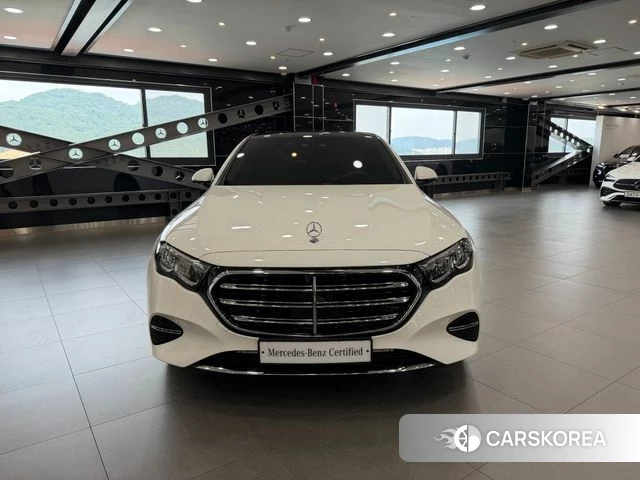 Mercedes-Benz E-Class W214 id 4427369 из Кореи 16