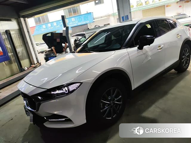 Mazda CX-4 2023 Белый из Китая, фото 6