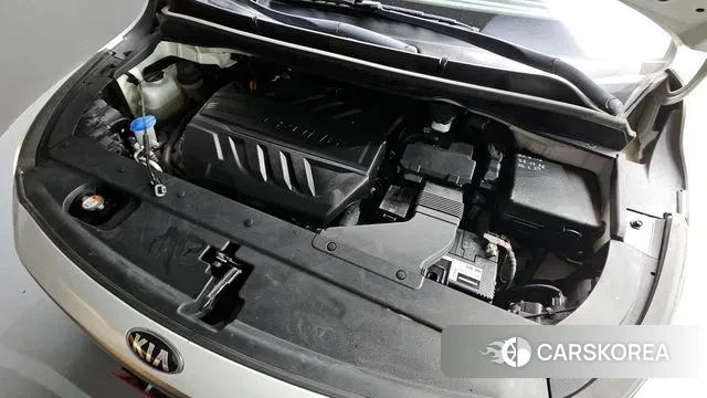 Kia The New Carnival id 3661686 из Кореи 16