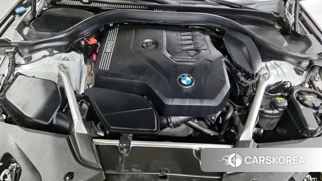 BMW 5 Series (G30) id 3329926 из Кореи 13