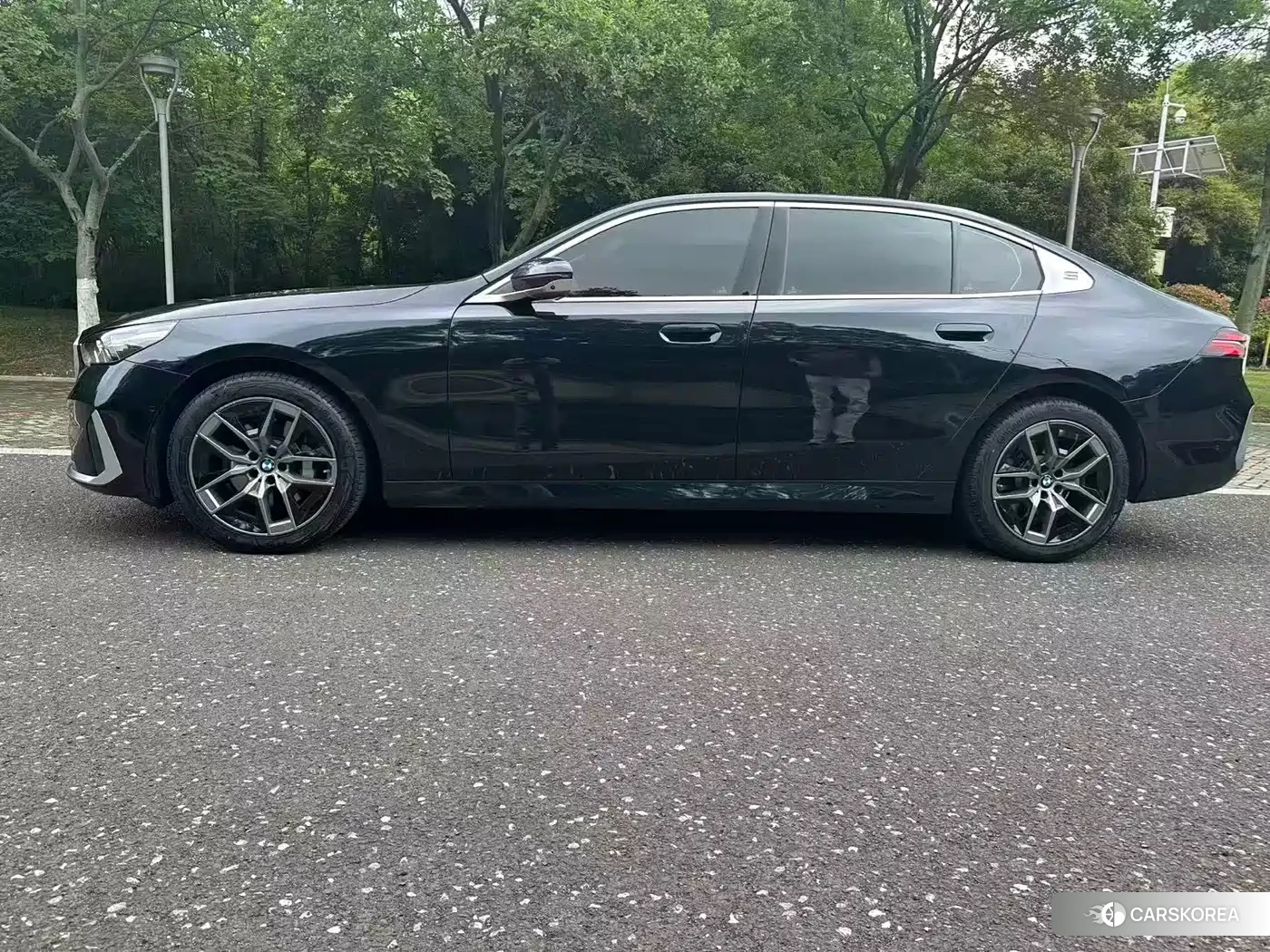 BMW 5 series 2025 Черный из Китая, фото 6