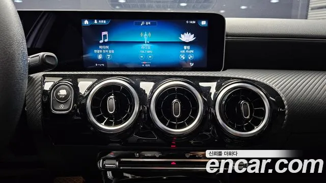 Mercedes-Benz A-Class W177 id 2642208 из Кореи 16