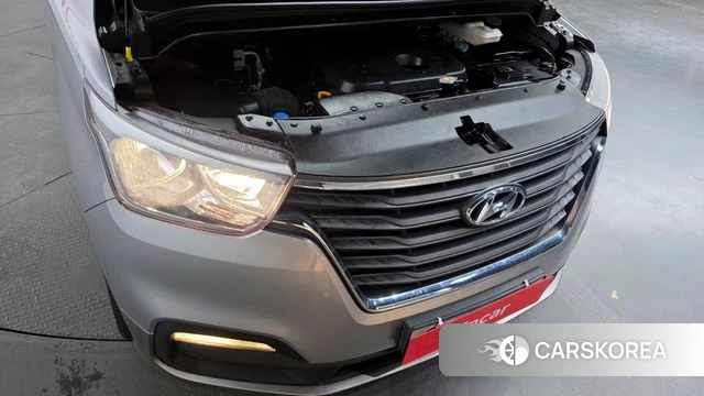 Hyundai The New Grand Starex id 3917535 из Кореи 16