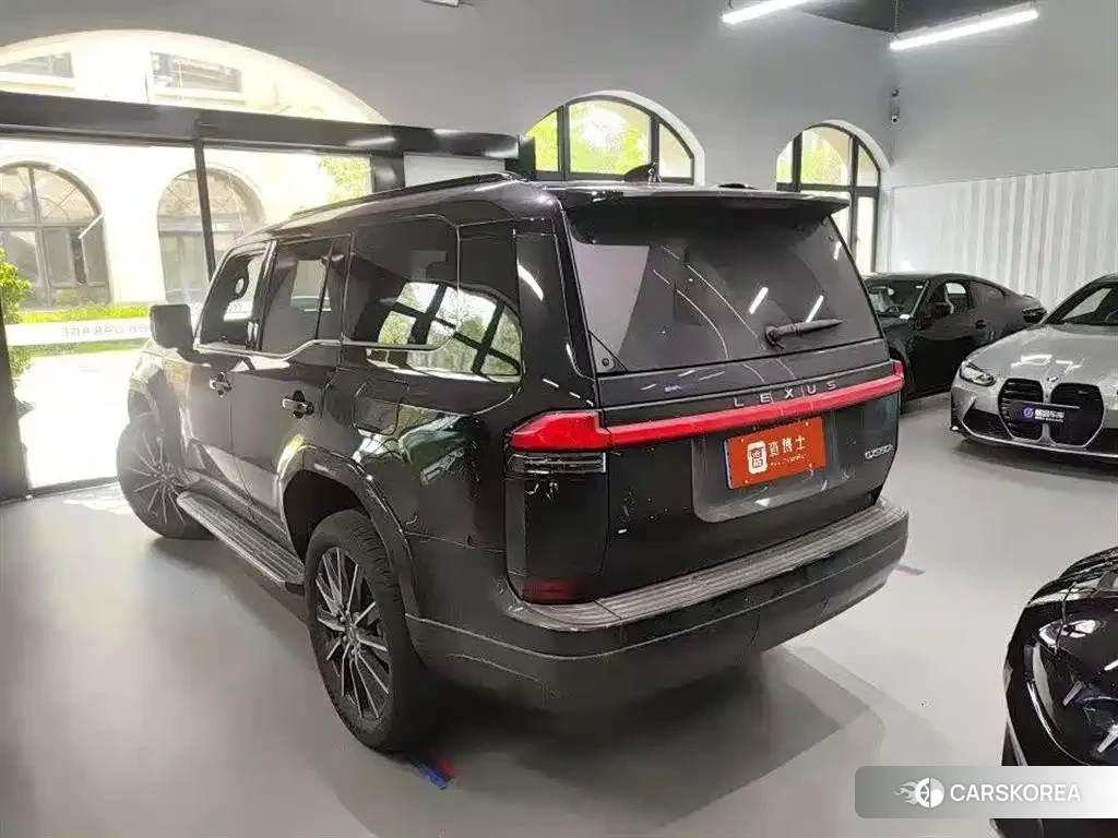 Lexus GX 2026 Черный из Китая, фото 6