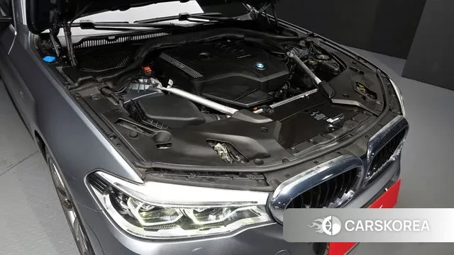 BMW 5 Series (G30) id 3772419 из Кореи 16