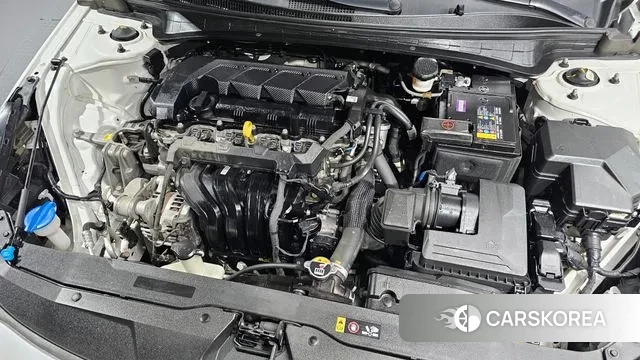 Hyundai Avante (CN7) id 3504467 из Кореи 16