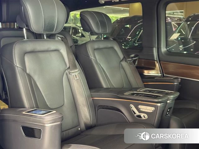 Mercedes-Benz V-class id 4264786 из Китая 16