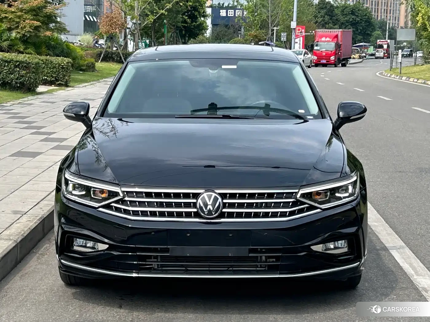 Volkswagen Magotan 2024 Черный из Китая, фото 6