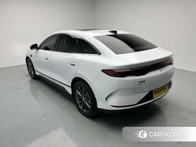 BYD Qin L EV id 4215723 из Китая 16